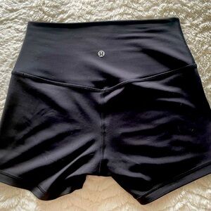 Lululemon High Rise 4 inch Black Align Shorts Size 6